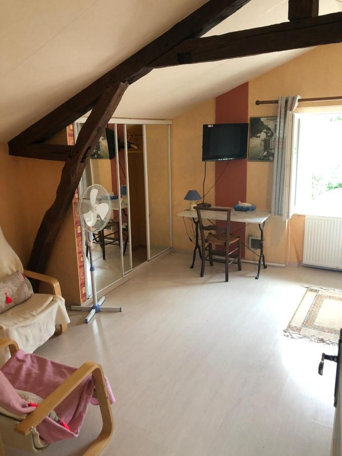 Les Figuiers De Louna - Pierre Ensoleillee - 110 M2 Et Une Veranda Saint-Gery  Bagian luar foto